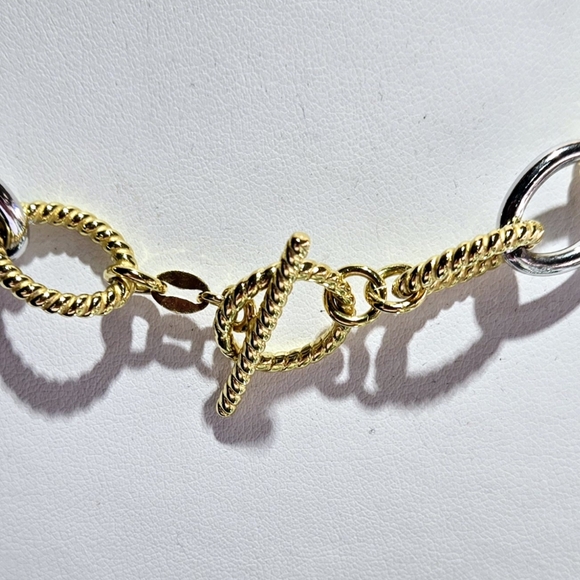 Veronese 18k/ Silver 2-tone Necklace - Picture 3 of 4